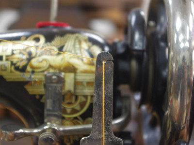 Kayser カイザー製 手回しミシン