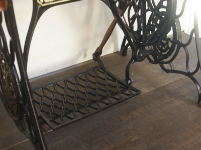 SINGER 15 シンガー製 豪華テーブル 家庭用足踏みミシン