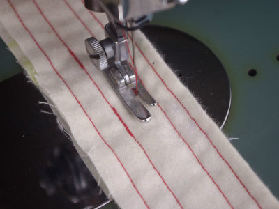 MITSUBISHI 三菱電機製 家庭用ミシン