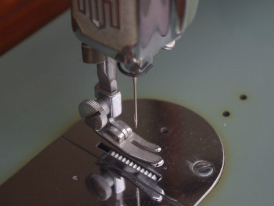 MITSUBISHI 三菱電機製 家庭用ミシン