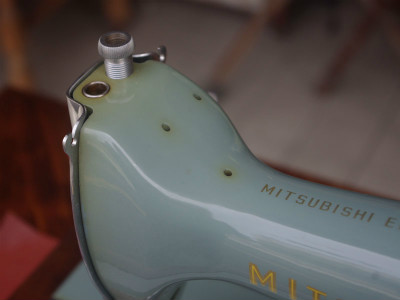 MITSUBISHI 三菱電機製 家庭用ミシン