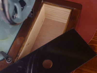 MITSUBISHI 三菱電機製 家庭用ミシン