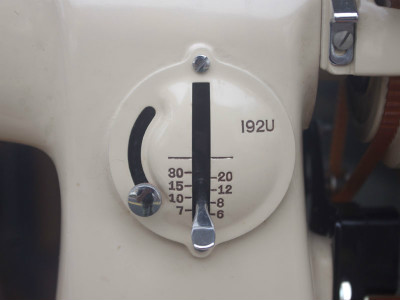 SINGER 192U 家庭用ミシン