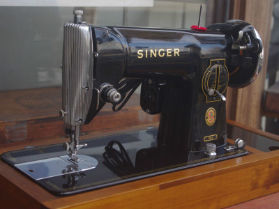SINGER 191U 家庭用ミシン ライト付き