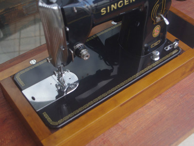 SINGER 191U 家庭用ミシン ライト付き