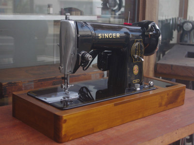 SINGER 191U 家庭用ミシン ライト付き