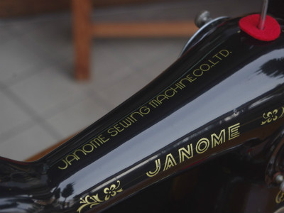 Janome ジャノメ製 家庭用足踏みミシン