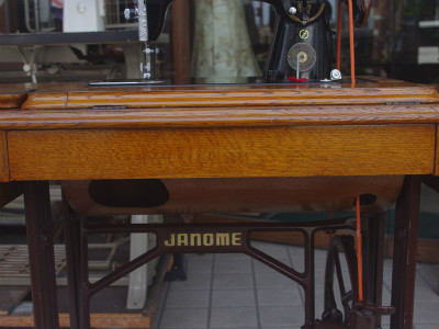 JANOME ジャノメ アンティークミシン脚 足踏み DIYでテーブルなどに No.159 Janome ジャノメ製 家庭用足踏みミシン：アンティーク