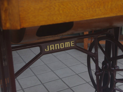 Janome ジャノメ製 家庭用足踏みミシン