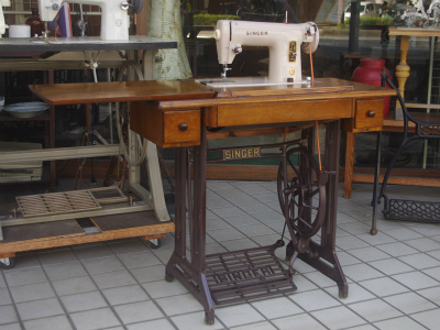 SINGER 227U シンガー製 家庭用足踏みミシン