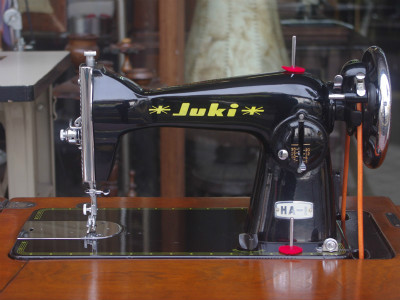 JUKI HA-1 ジューキ製 家庭用足踏みミシン