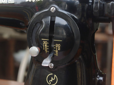 Janome ジャノメ製 家庭用足踏みミシン