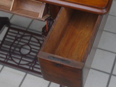 Janome ジャノメ製 家庭用足踏みミシン