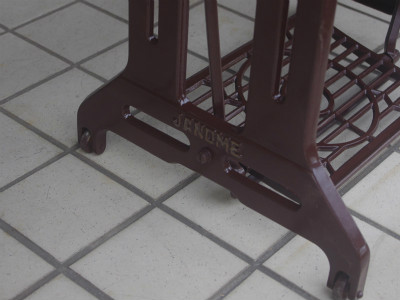 Janome ジャノメ製 家庭用足踏みミシン