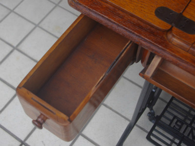 SINGER 15U シンガー製 家庭用足踏みミシン
