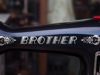 BROTHER ブラザー製 家庭用足踏みミシン