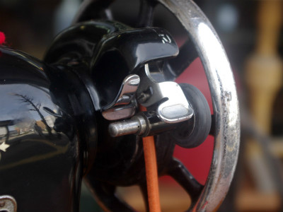 BROTHER ブラザー製 家庭用足踏みミシン