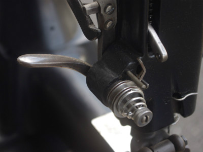 SINGER 45K25 シンガー製 工業用極厚物縫いミシン