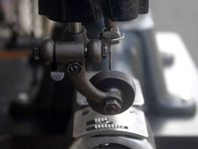 SINGER 45K25 シンガー製 工業用極厚物縫いミシン