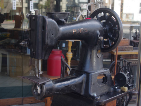 PINES パイン製 工業用極厚物縫い 足踏みミシン