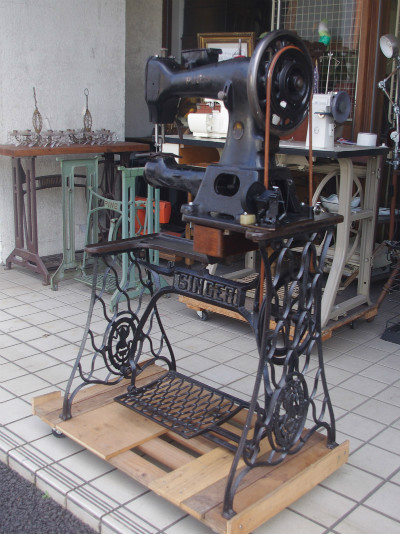 PINES パイン製 工業用極厚物縫い 足踏みミシン