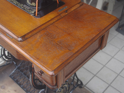 SINGER 15K シンガー製 薔薇ブーケ柄 鋳物網脚の足踏みミシン