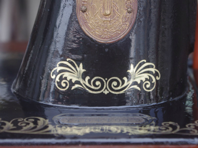 SINGER 15K シンガー製 薔薇ブーケ柄 2段引き出しの足踏みミシン