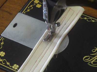 HAPPY ハッピー製 家庭用足踏みミシン