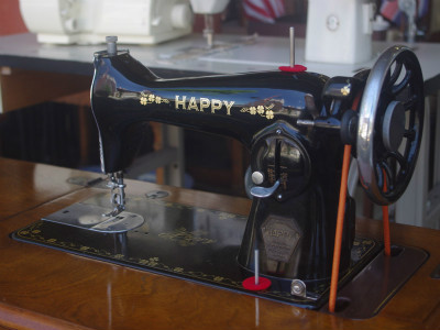 HAPPY ハッピー製 家庭用足踏みミシン