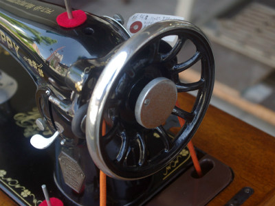 HAPPY ハッピー製 家庭用足踏みミシン