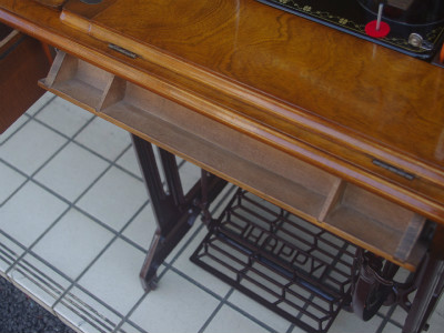 HAPPY ハッピー製 家庭用足踏みミシン