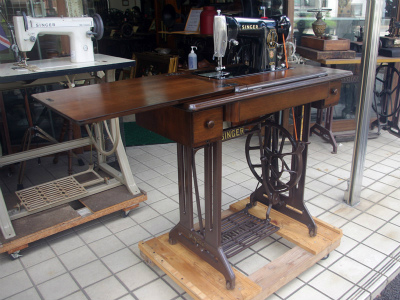 SINGER 191U シンガー製 家庭用足踏みミシン