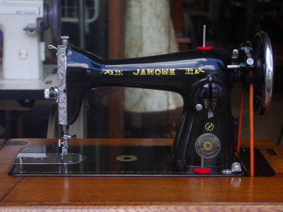 Janome ジャノメ製 家庭用足踏みミシン