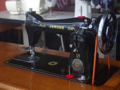 Janome ジャノメ製 家庭用足踏みミシン