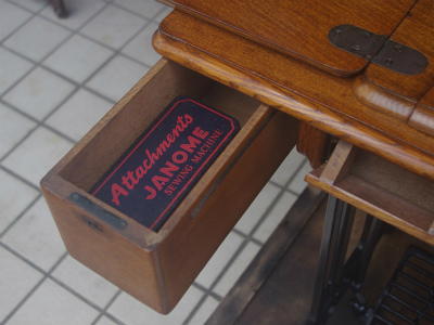 Janome ジャノメ製 家庭用足踏みミシン