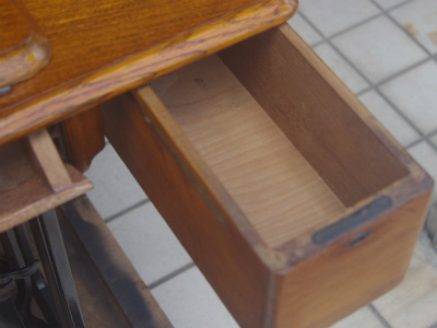 Janome ジャノメ製 家庭用足踏みミシン