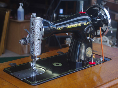 Janome ジャノメ製 家庭用足踏みミシン
