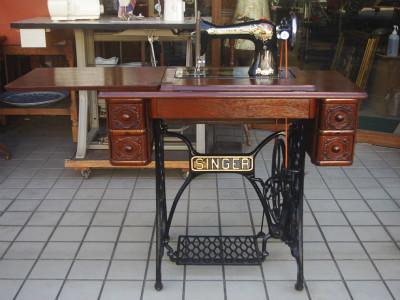 SINGER 15K シンガー製 2段引き出しの足踏みミシン