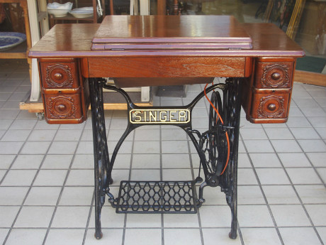 SINGER 15K シンガー製 2段引き出しの足踏みミシン