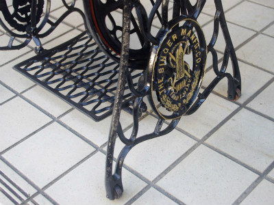 SINGER 15K シンガー製 2段引き出しの足踏みミシン