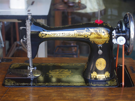 SINGER 15K シンガー製 オーク仕様 2段引き出しの足踏みミシン