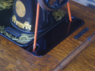 SINGER 15K シンガー製 オーク仕様 2段引き出しの足踏みミシン