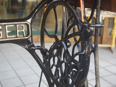 SINGER 15K シンガー製 オーク仕様 2段引き出しの足踏みミシン