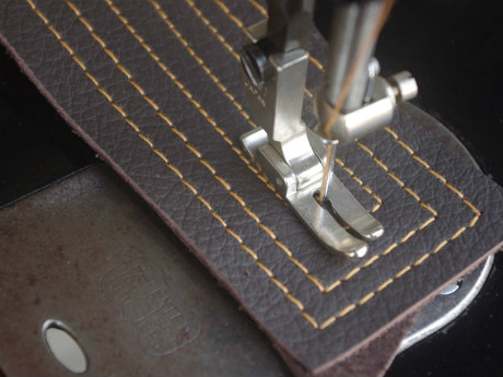 SINGER 31K20 シンガー製 工業用本縫い足踏みミシン