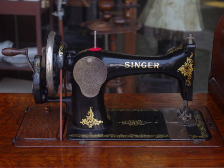 幻級！？ SINGER 128K シンガー製 足踏み・手回し兼用ミシン 超希少個体