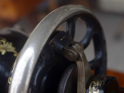 幻級！？ SINGER 128K シンガー製 足踏み・手回し兼用ミシン 超希少個体