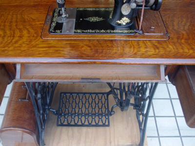 幻級！？ SINGER 128K シンガー製 足踏み・手回し兼用ミシン 超希少個体