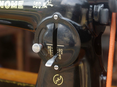 Janome ジャノメ製 家庭用足踏みミシン