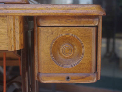 BROTHER ブラザー製 ライト付 家庭用足踏みミシン