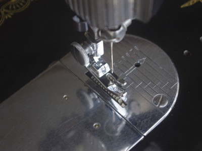 SINGER 15U シンガー製 家庭用足踏みミシン